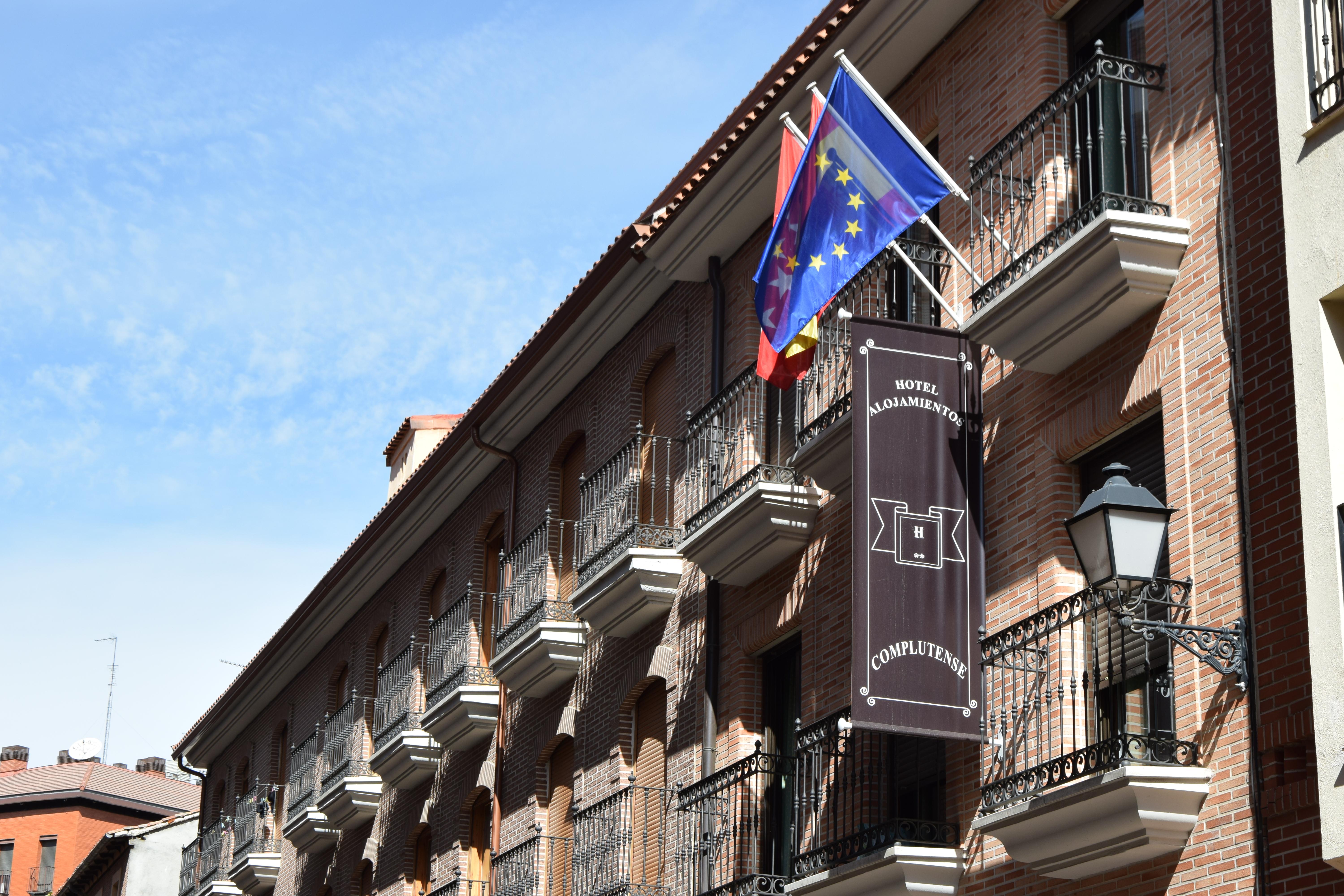 Hotel Complutense Alcalá de Henares Екстериор снимка